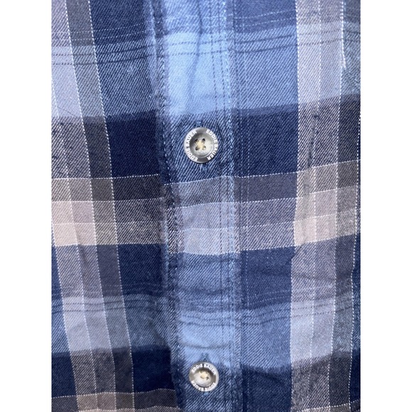 Eddie Bauer Shirt Mens Large Plaid Flannel Classic Fit Button Down Casual - Picture 3 of 5